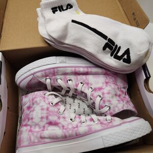 Fila High Tops | Women’s Size 7 | Pink Tie-Dye | NWT + Bonus Socks